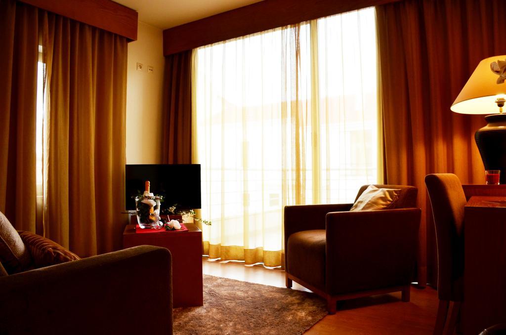 Hotel Jose Alberto Візеу Екстер'єр фото